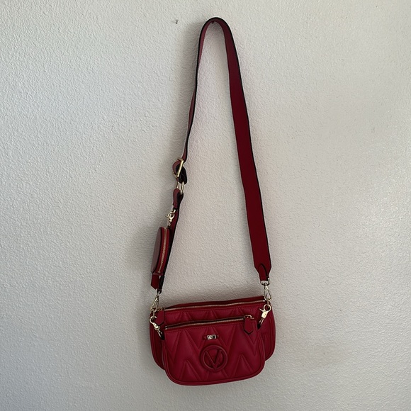 Valentino red purse like new worn twice authentic have receipt - Picture 2 of 14